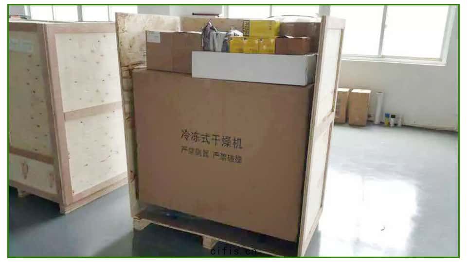 薩(sà)震(zhèn)空(kōng)壓(yā)機(jī)後處理冷凍式幹(gān)燥機
