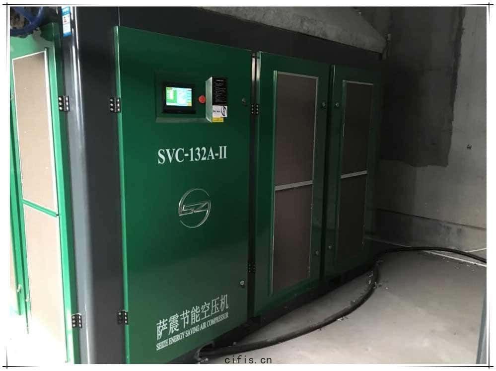 薩(sà)震(zhèn)132kw雙級(jí)壓(yā)縮螺杆(gān)空(kōng)壓(yā)機(jī)