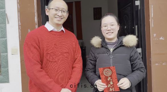 薩震節能(néng)空(kōng)壓機(jī)總經理(lǐ)程紅星